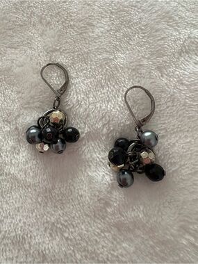 Cookie Lee Vintage Hematite Tone Drop Earrings w/Gray Pearls and Faceted Beads